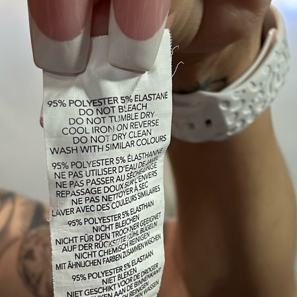 Dresses 2 for $35 or 3 $45 Mix & match) - Picture 6 of 6